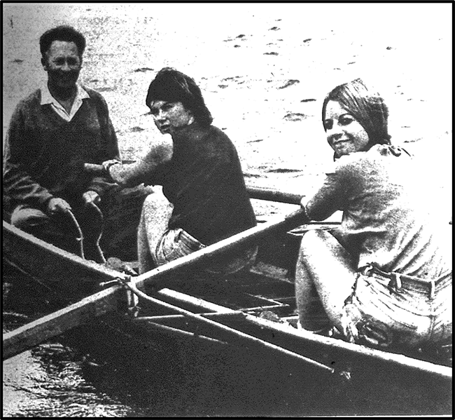 Members of the Begonia City Women’s Rowing Club