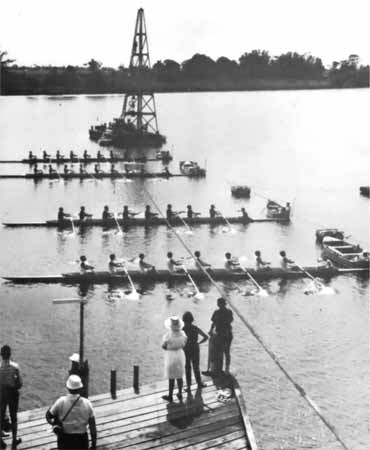 1969 Start of King's Cup Final at Bundaberg