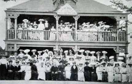 1905 Ladies Day