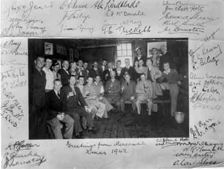 1942 greeting to serving members