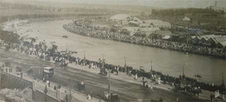 Henley on the Yarra Scene