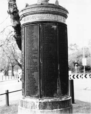 The cenotaph errected to honour VRA members killed in WWI