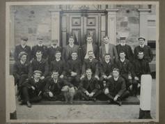 1907-Tas-team-and-supporters
