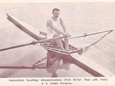 1907-VIC-Sculler-PC-Ivens