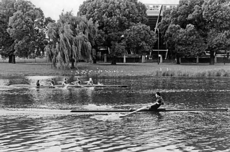 1975-VIC-W4-and-M1x-training