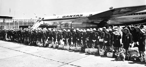 1968 06 team departure