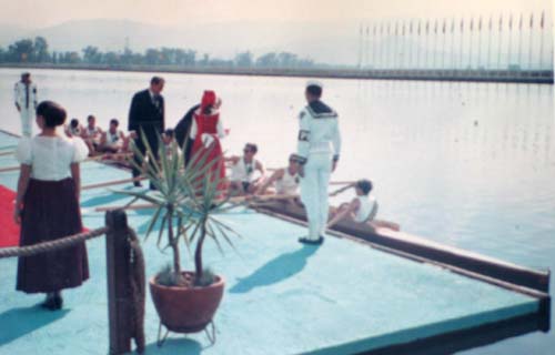 1968 08 M8 medal presentation