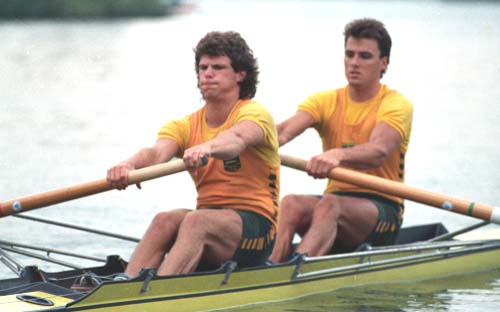 1987-M2-coxless